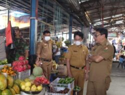 Cegah Inflasi, Wakil Bupati Toraja Utara Pimpin Operasi Pasar Dalam Rangka Mengecek Kestabilan Harga dan Ketersediaan Pasokan Jelang Nataru.